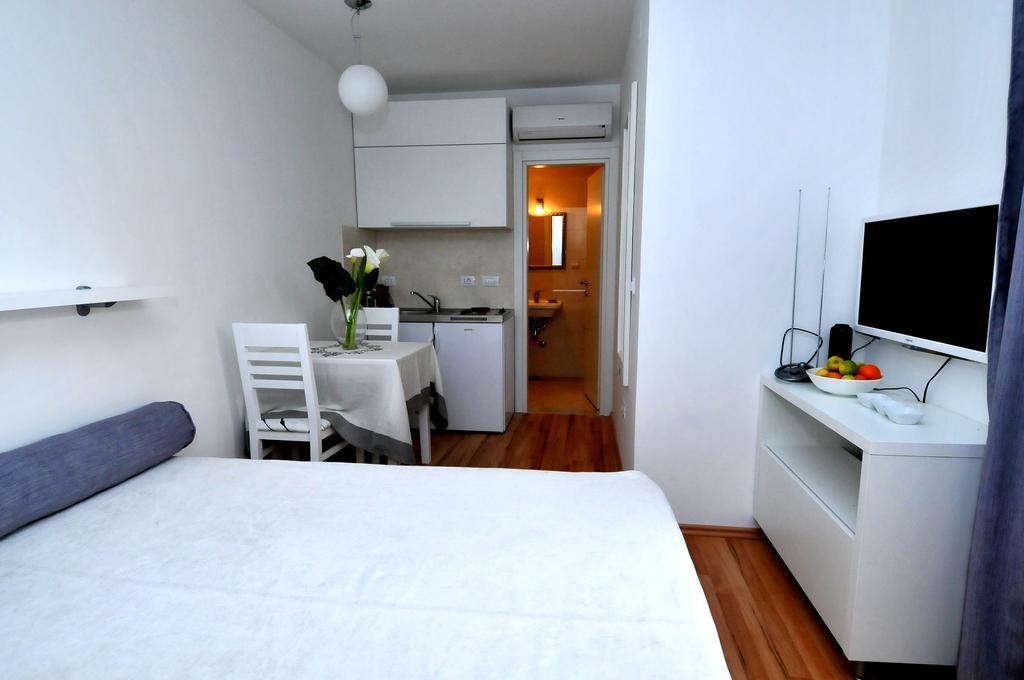 Apartments Annette Ragusa Esterno foto